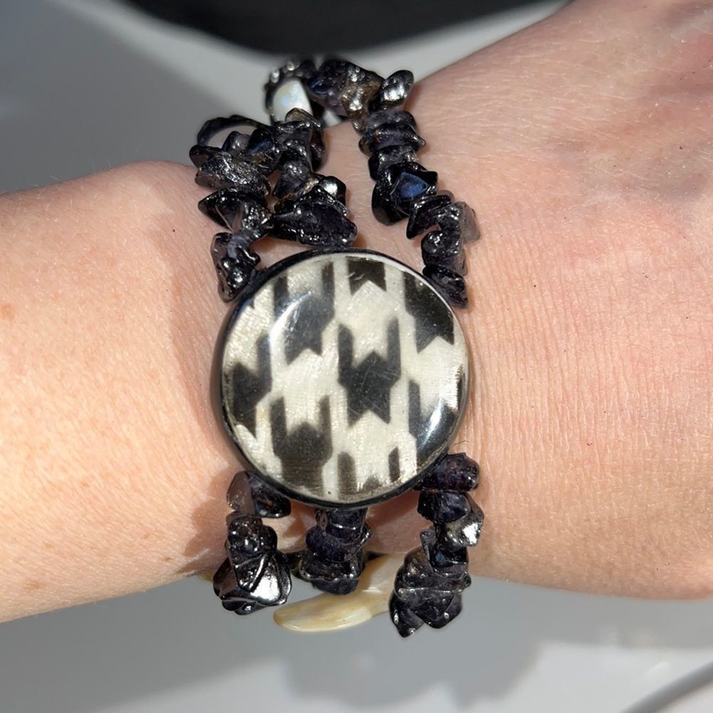 EsMor Triple Strand Chip Bead Bracelet - Lead & Cadmium Free